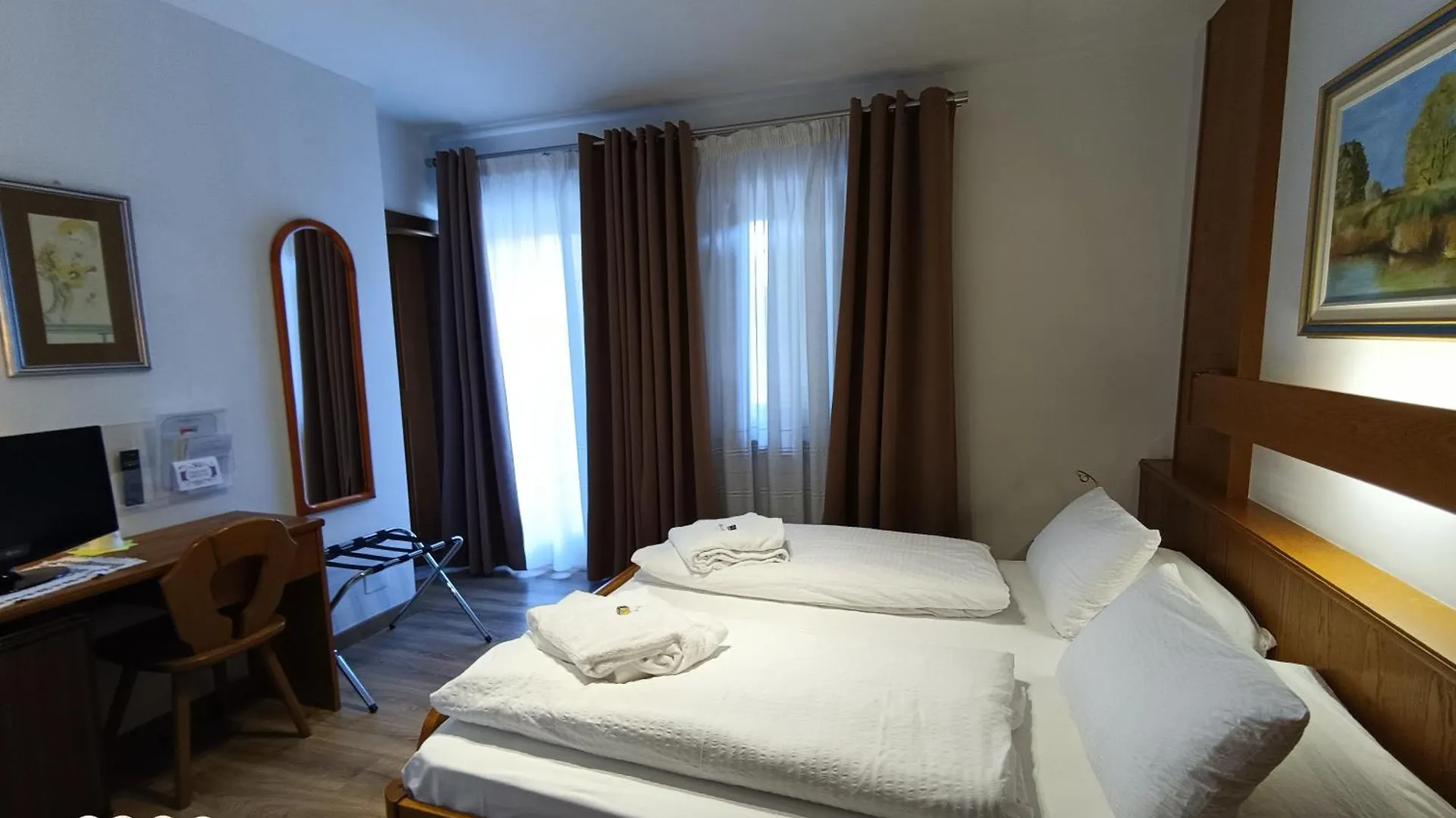 פלקאדה Park Hotel Arnica
