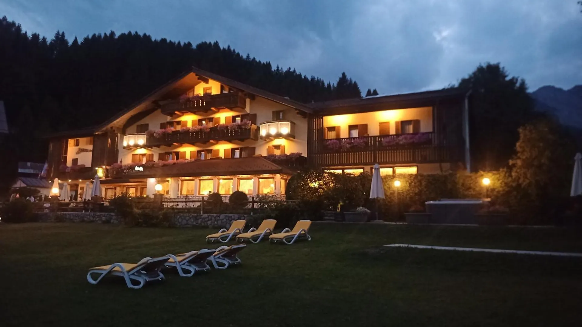 פלקאדה Park Hotel Arnica