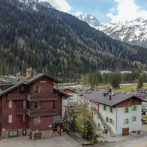 Appartamento Casa Mulaz, Falcade