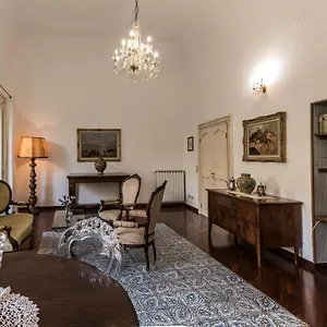  Appartamento Palazzo Pace Al Cassaro Italia